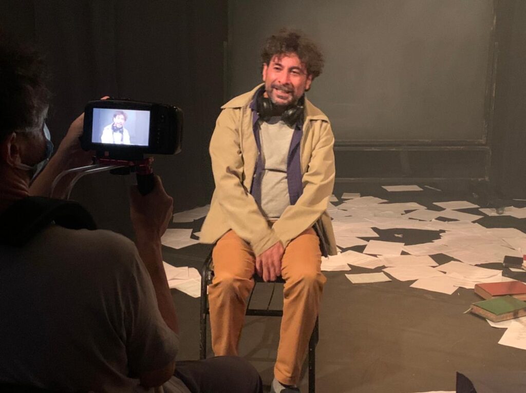 Que Mundo deixaremos Para Keith? ProjetoJuntos 22 12 Sergio Edu filmando 1 em Pluriverso